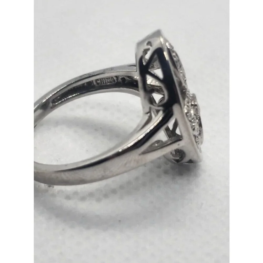 925 STERLING SILVER DIAMOND RING SIZE 8
